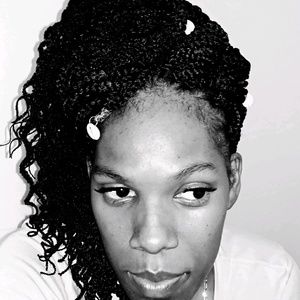 Meet your Posher, Corlette